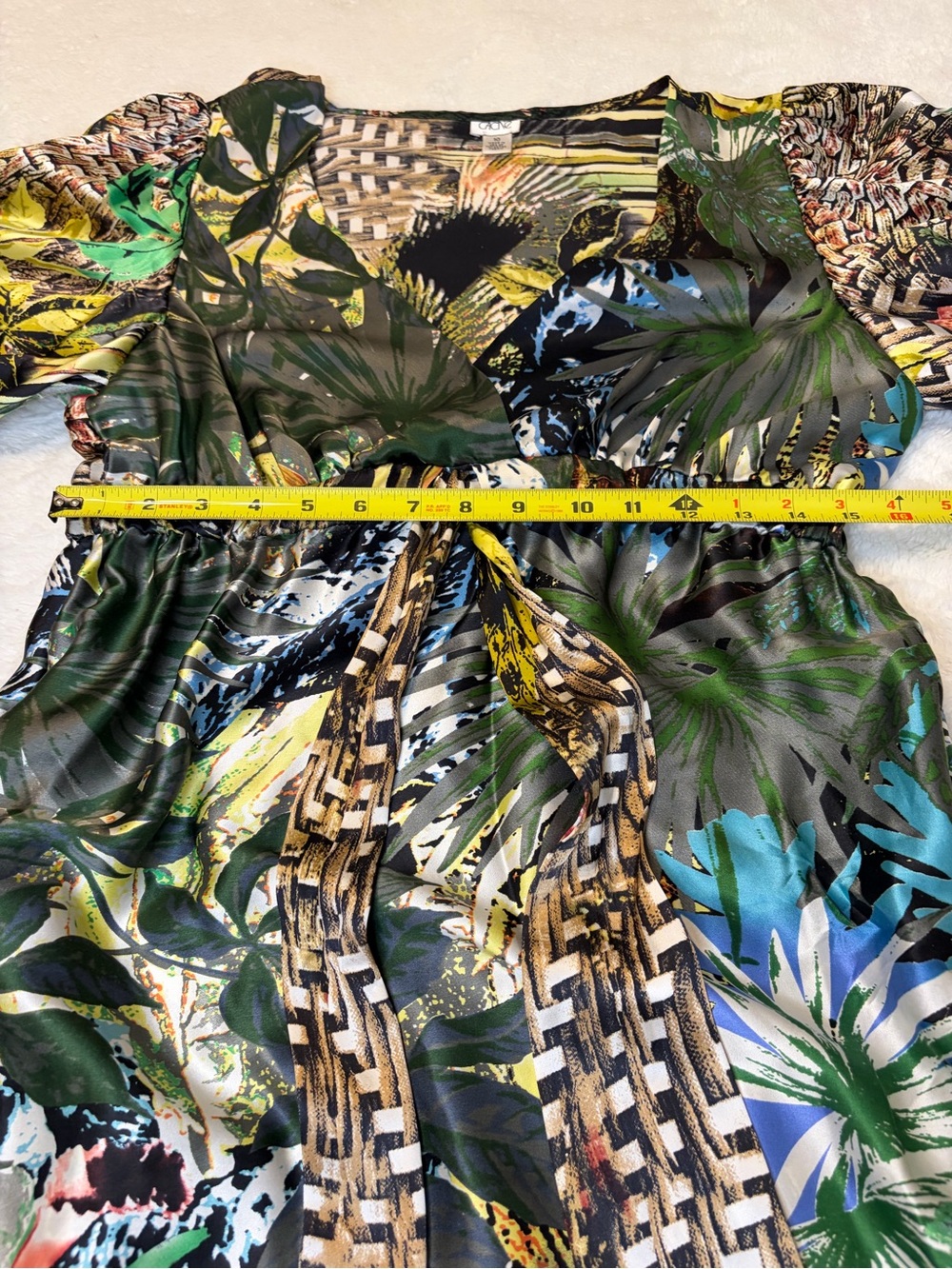 Cache 100% Silk Tropical Print Long-Sleeve V-Neck Dress in Green and Multicolor - Picture 6 of 7